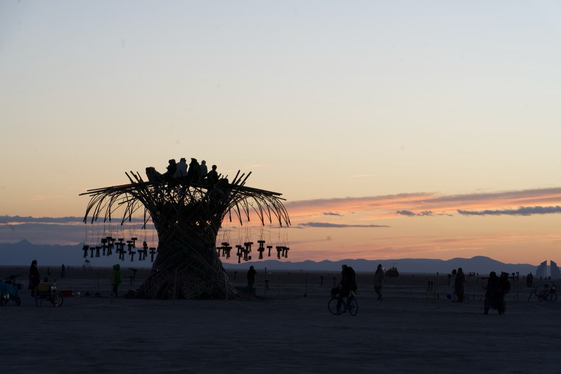The Resonance Tree at dusk on the open playa